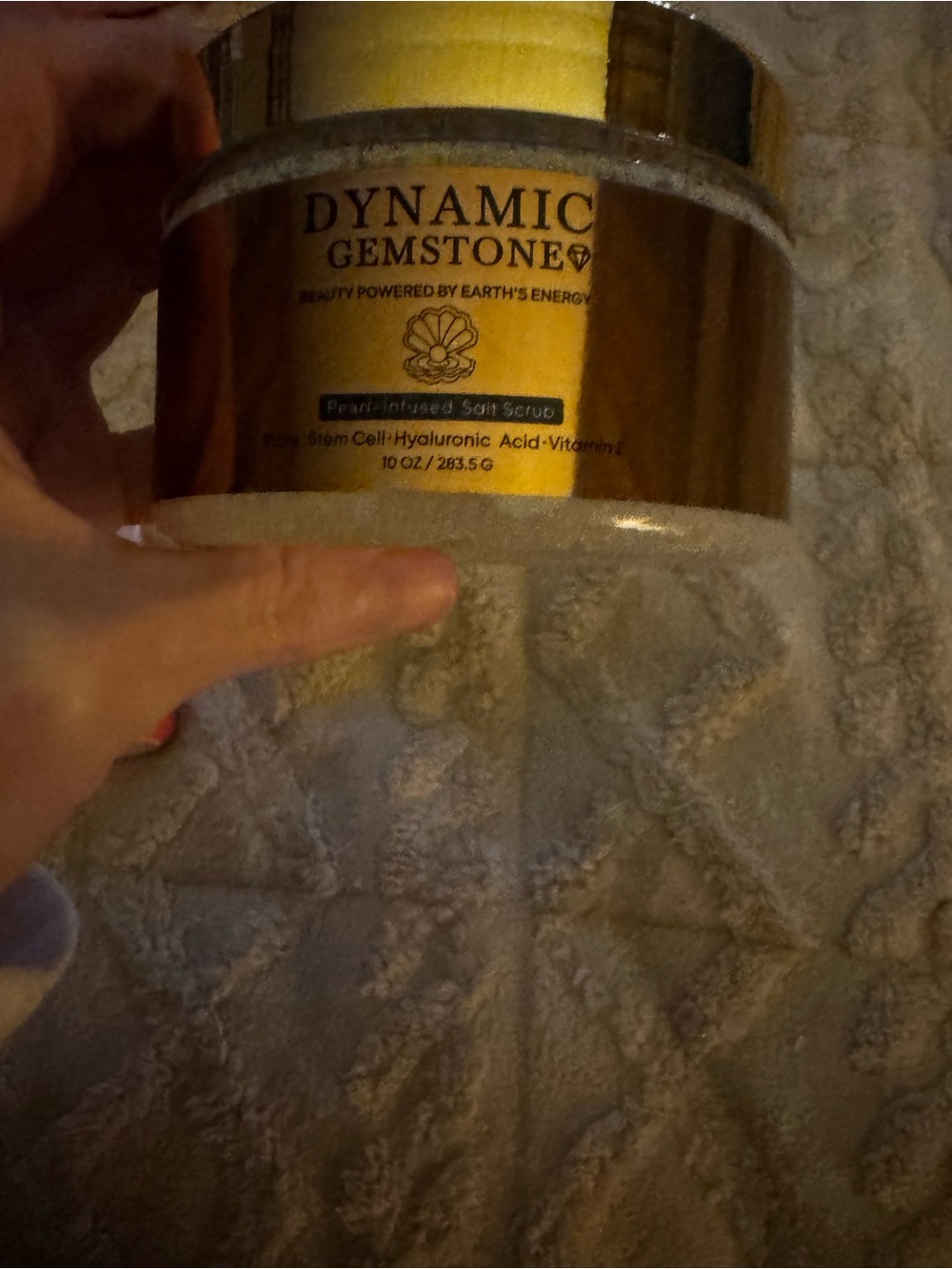 Pearl-Infused Soft Scrub - Gold
